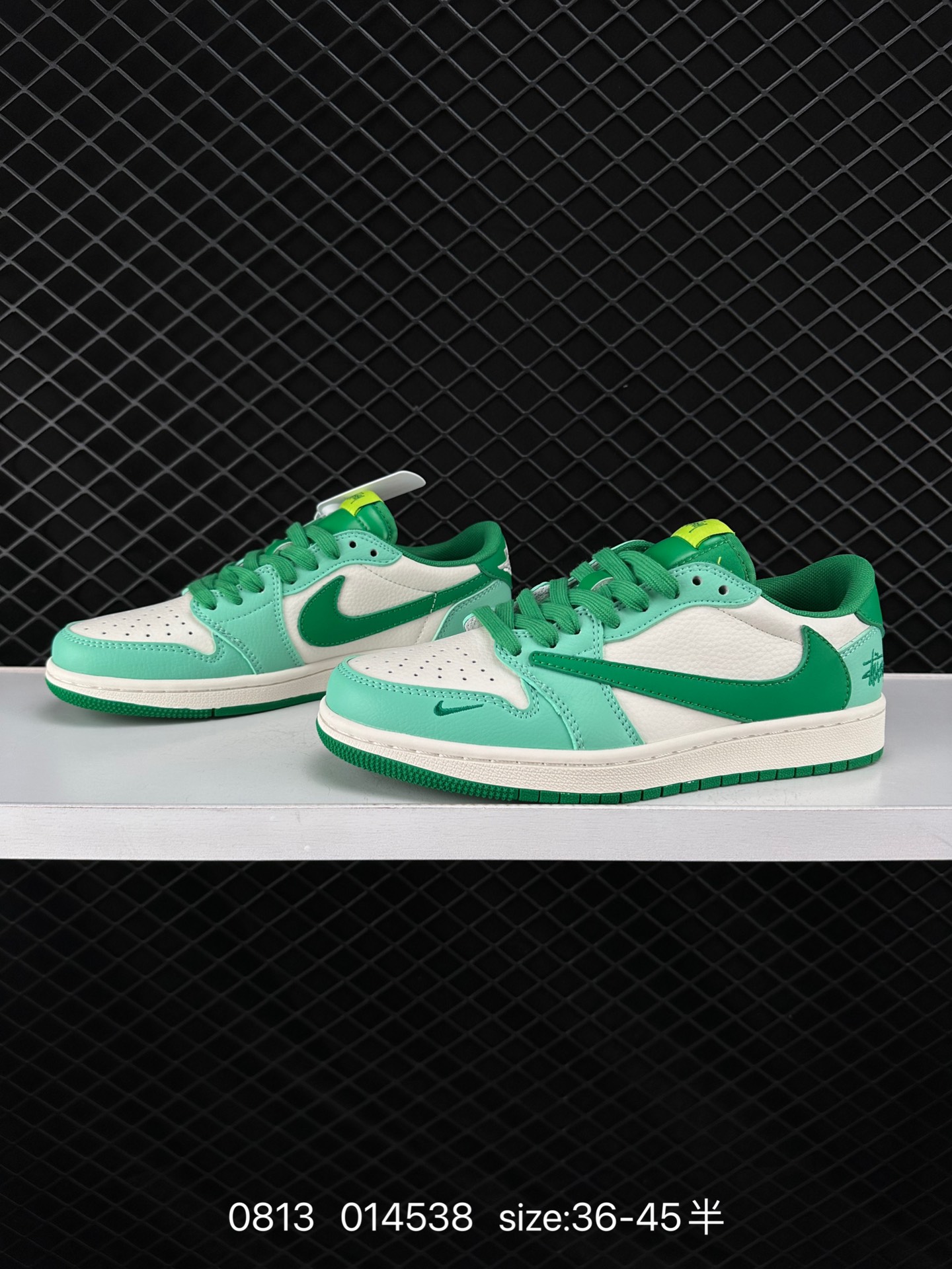 Travis Scott x Air Jordan 1 ” Reverse Mocha “